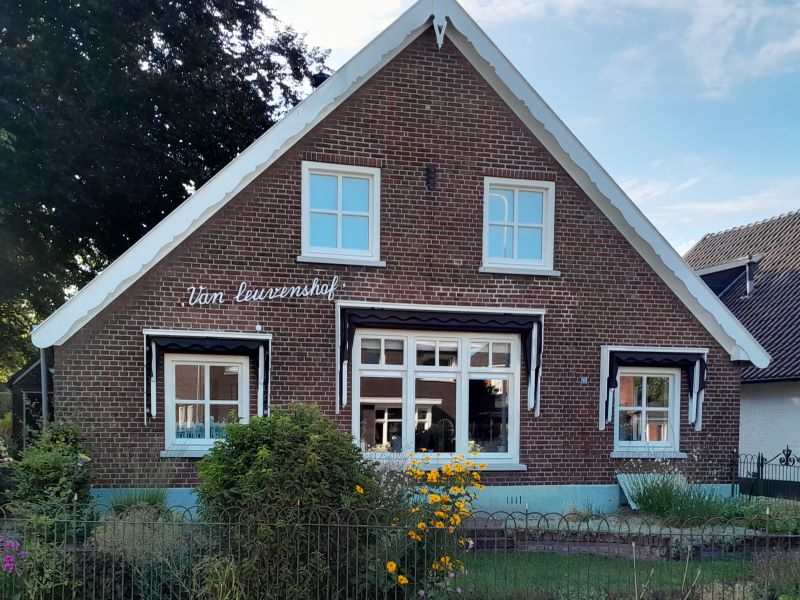 Bredevoortsestraatweg 75, Aalten (Van Leuvenshof)