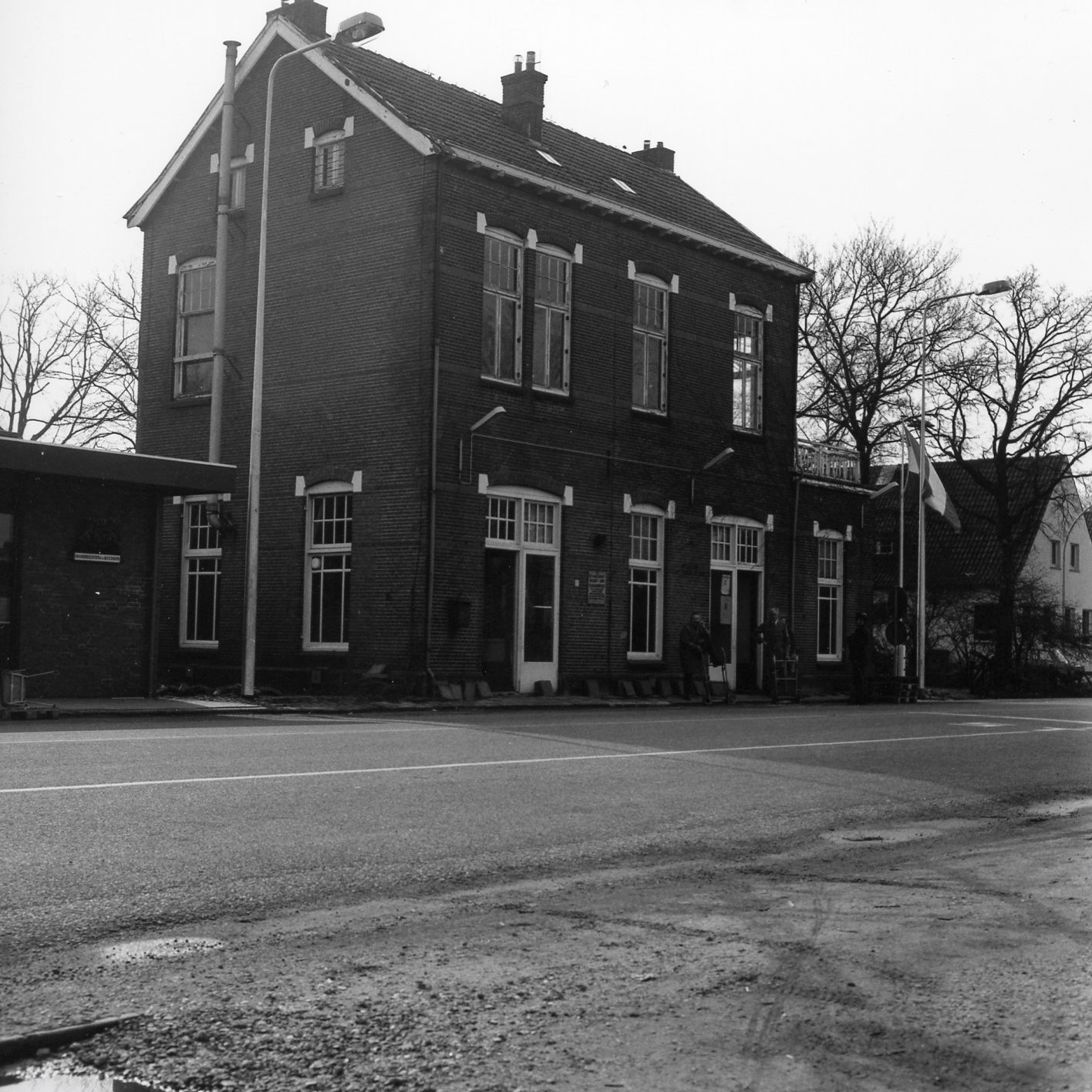 Grenskantoor Heurne-Hemden 