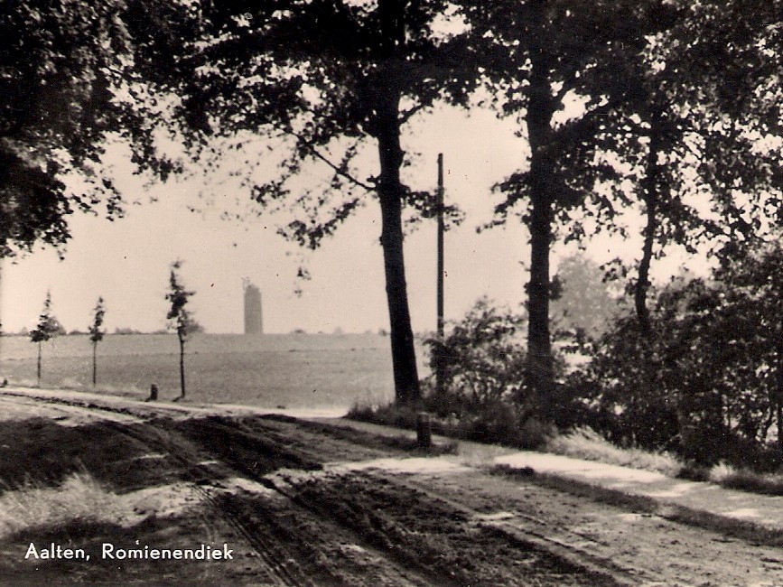 Romienendiek en watertoren, Aalten