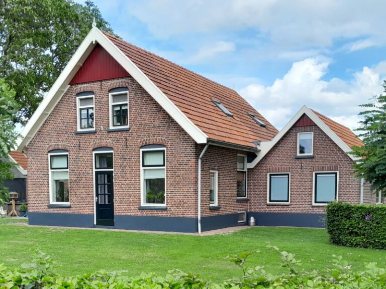 Poppinkpad 8, Dale