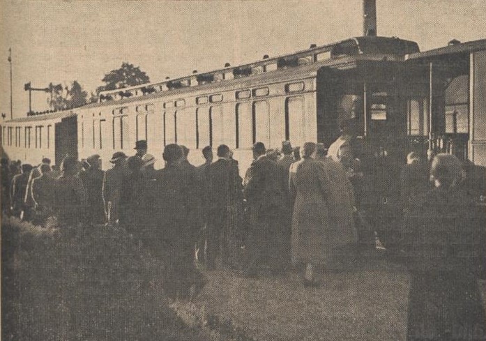 Reis naar Amsterdam - Aaltensche Courant, 18 augustus 1939