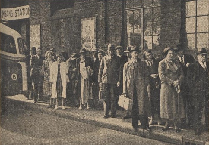 Reis naar Amsterdam - Aaltensche Courant, 18 augustus 1939