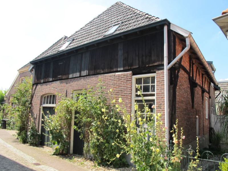 Officierstraat 4, Bredevoort