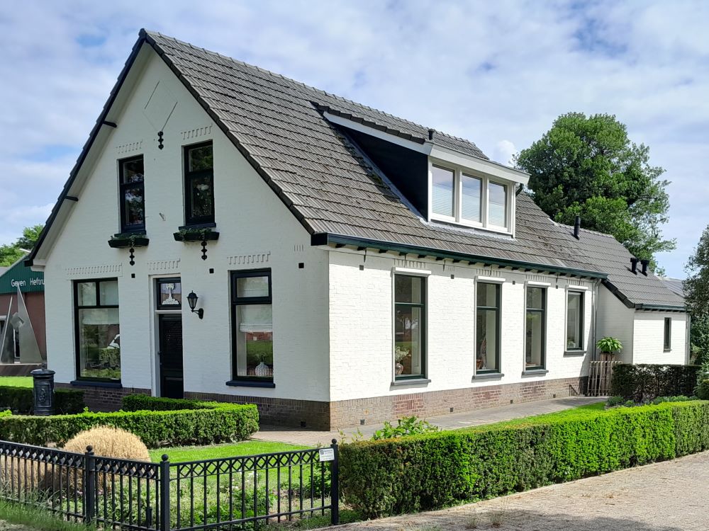 Gendringseweg 19, Lintelo