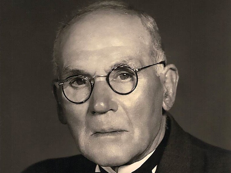 Johannes Josephus (Jans) Betting (1871-1956) met zijn Pauselijke Onderscheiding