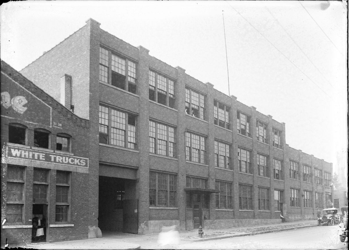 The new building of the John B. Pike Company on Circle Street, built in 1907